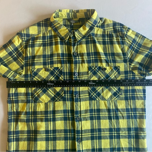 Stio Miter Lightweight Flannel Shirt Mens Large Lightning Bug Plaid Yellow Blue - Picture 14 of 14